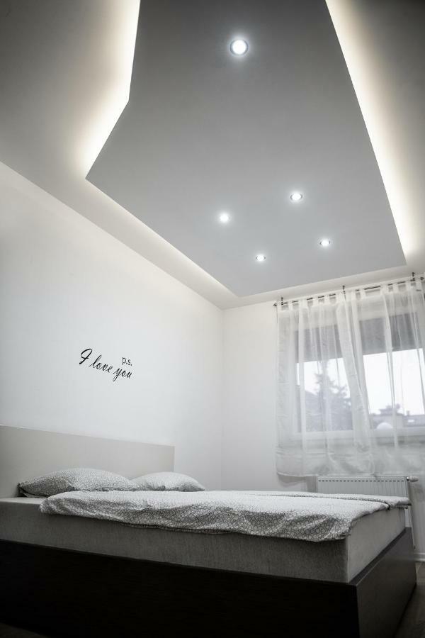 Sauna - Flexible Selfcheckins 6 - Zagreb - Garage - Electric Vehicle Ccharger - Loggia - New - Luxury - Apartments Repinc 6 Buitenkant foto