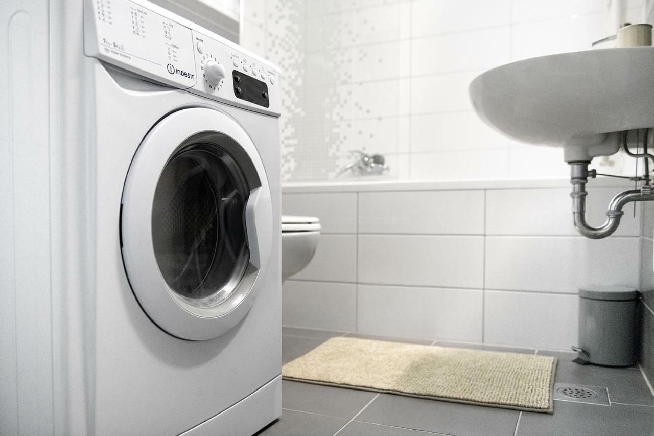 Sauna - Flexible Selfcheckins 6 - Zagreb - Garage - Electric Vehicle Ccharger - Loggia - New - Luxury - Apartments Repinc 6 Buitenkant foto